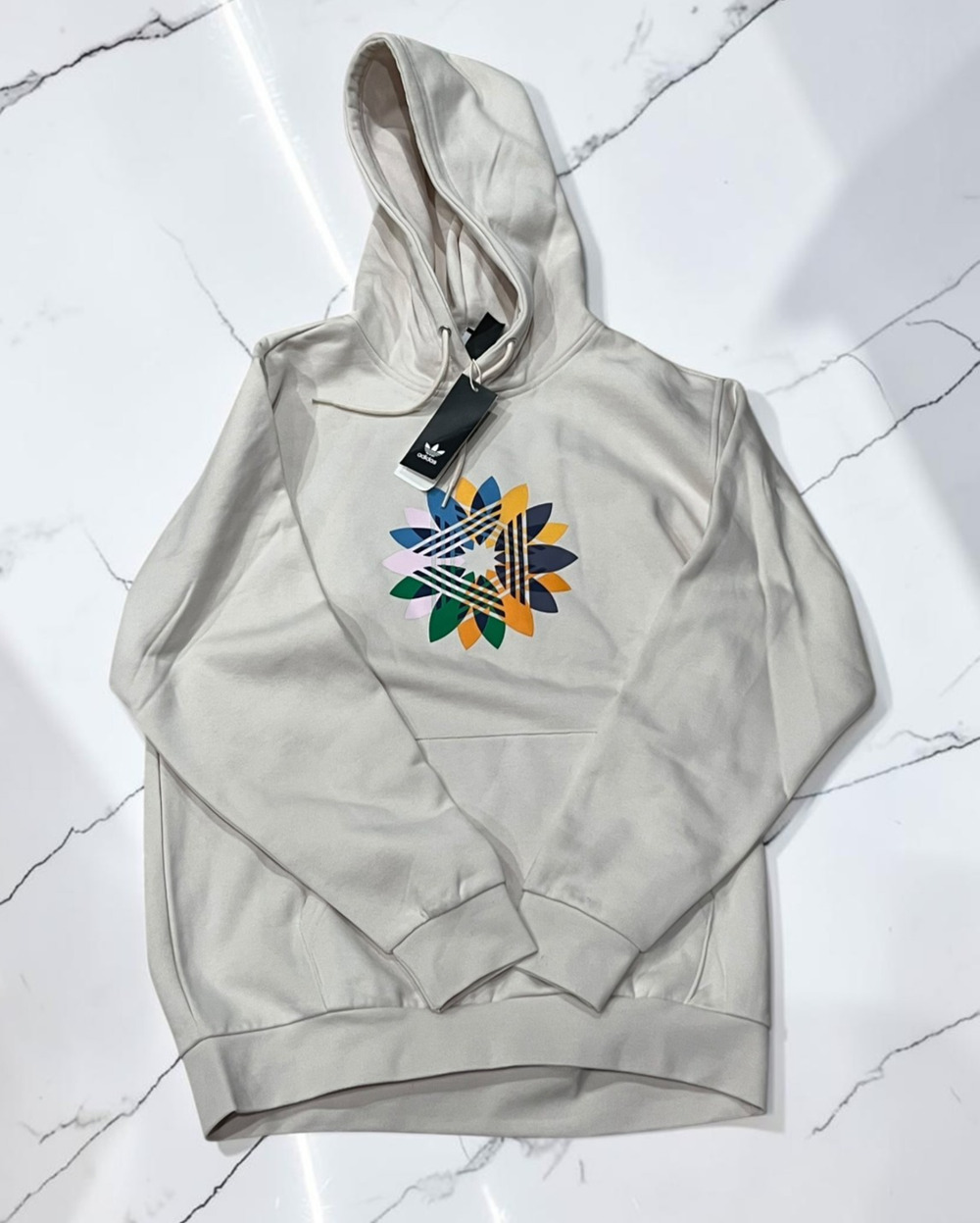 Adidas Originals Men’s Hoodie Size Small Beige Multicolor Trefoil Graphic Pullov